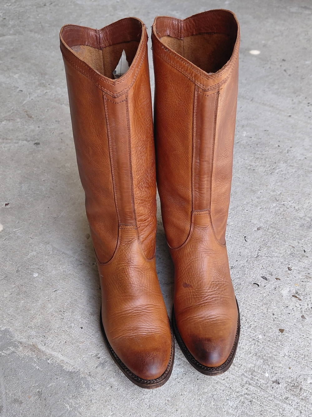 Frye Vintage Carson Pull On Boots